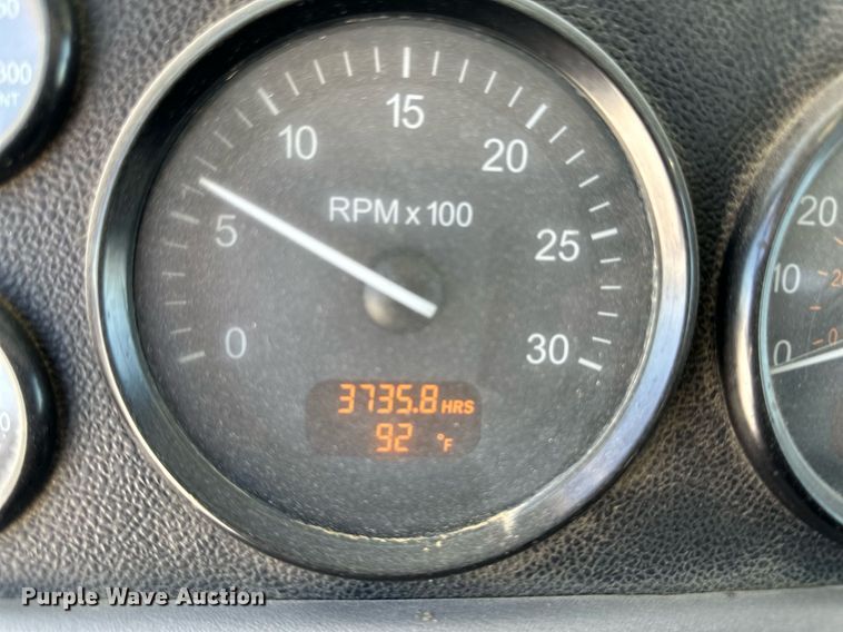 image for item KX9003 2015 Peterbilt 365  ready mix truck