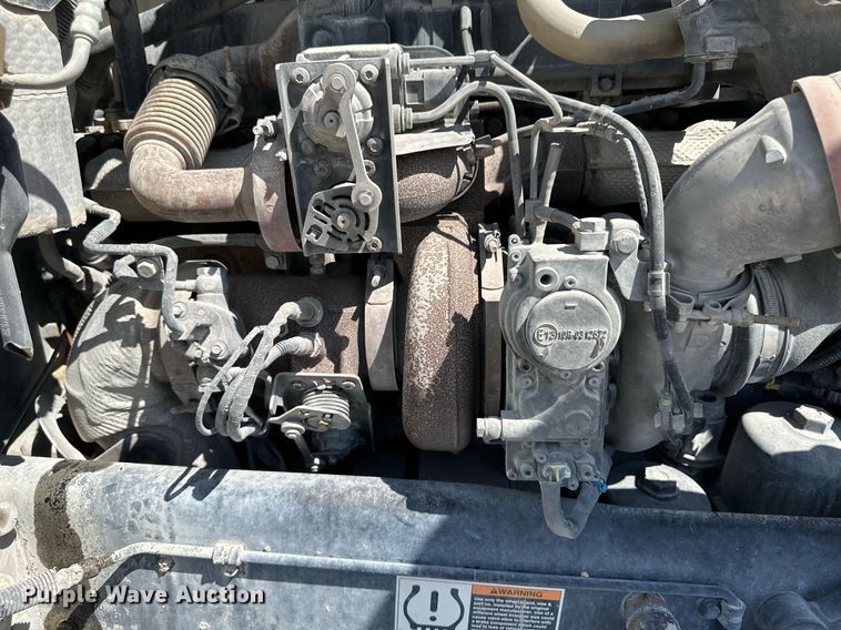 image for item KX9003 2015 Peterbilt 365  ready mix truck