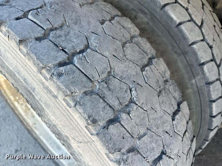 image for item KX9003 2015 Peterbilt 365  ready mix truck