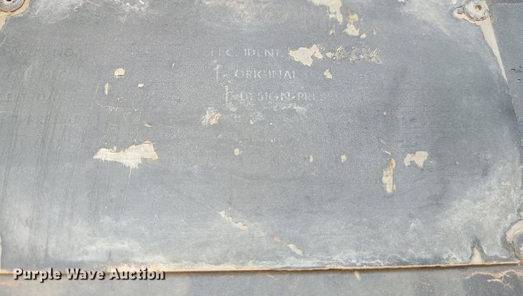 image for item LE9146 1990 Freightliner FLD  water truck