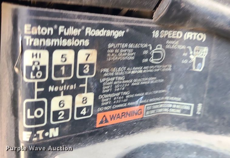 image for item LE9146 1990 Freightliner FLD  water truck