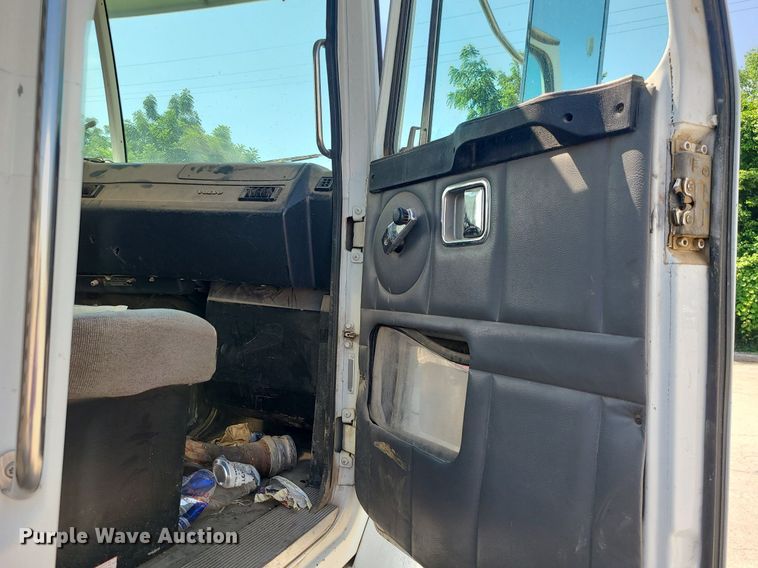 image for item LE9147 1998 Volvo WG  water truck