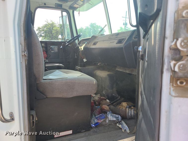 image for item LE9147 1998 Volvo WG  water truck