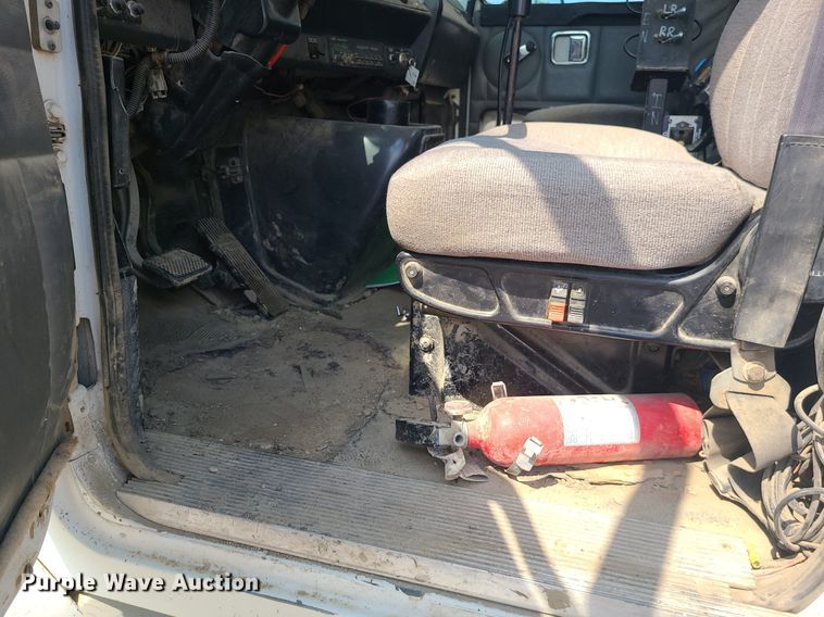 image for item LE9147 1998 Volvo WG  water truck