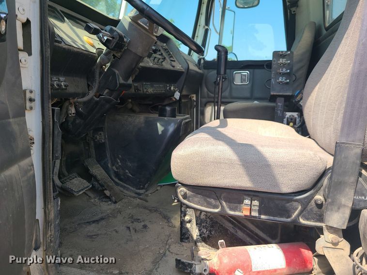 image for item LE9147 1998 Volvo WG  water truck