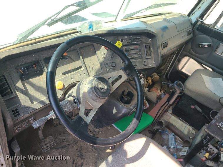 image for item LE9147 1998 Volvo WG  water truck