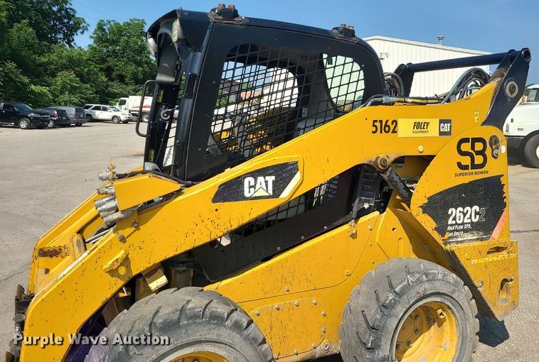 image for item LE9148 2013 Caterpillar 262C2  skid steer loader