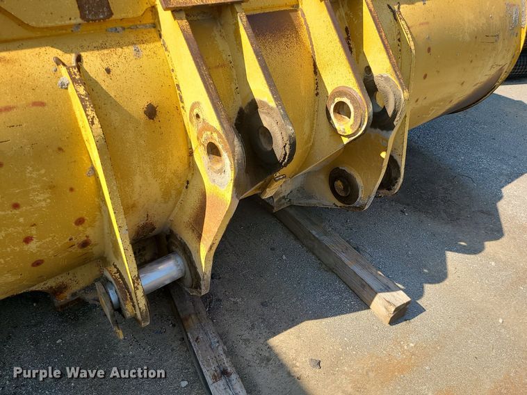 image for item LE9149 Caterpillar 980  bucket