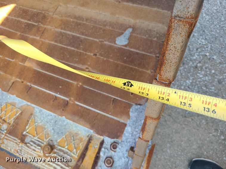 image for item LE9149 Caterpillar 980  bucket