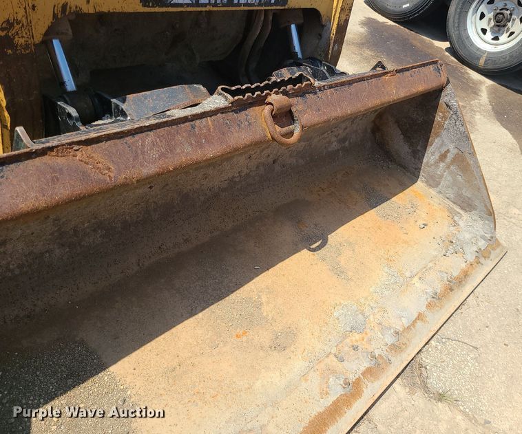 image for item LE9152 2008 Caterpillar 272C  skid steer loader