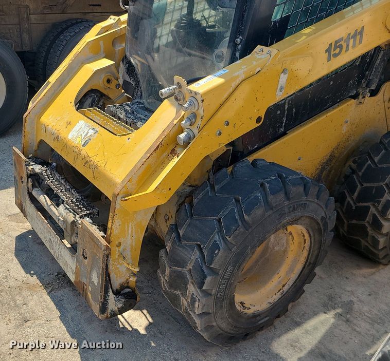 image for item LE9153 2014 Caterpillar 262D  skid steer loader