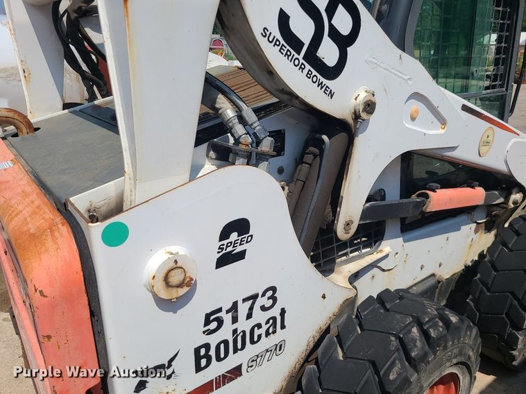 image for item LE9154 2013 Bobcat S770  skid steer loader
