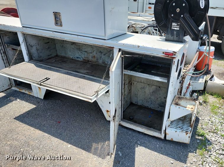 image for item LE9156 Knapheide  utility bed