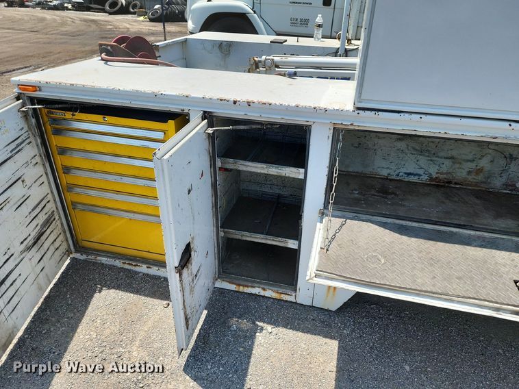 image for item LE9156 Knapheide  utility bed