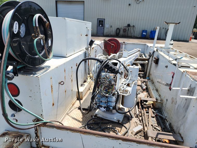 image for item LE9156 Knapheide  utility bed