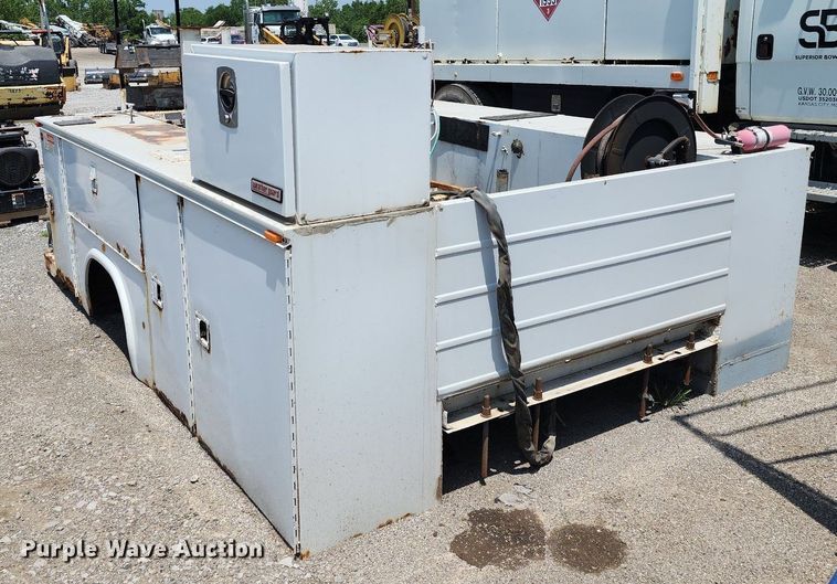 image for item LE9157 Knapheide 6132D54J  utility bed