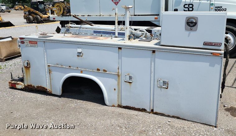 image for item LE9157 Knapheide 6132D54J  utility bed