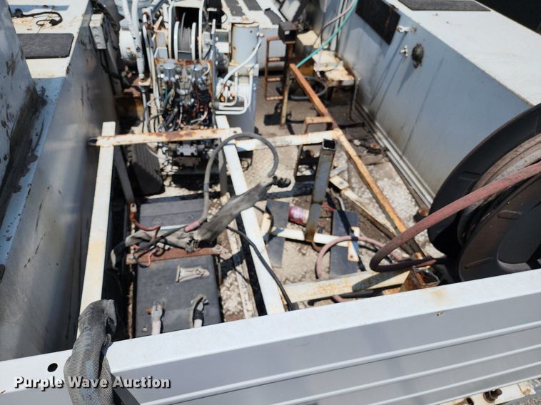 image for item LE9157 Knapheide 6132D54J  utility bed