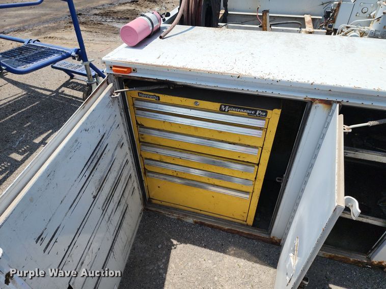 image for item LE9157 Knapheide 6132D54J  utility bed