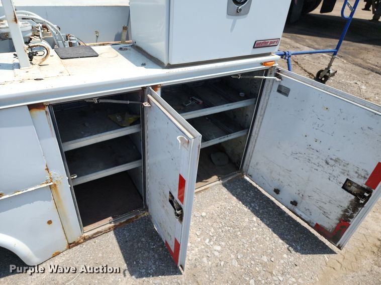 image for item LE9157 Knapheide 6132D54J  utility bed