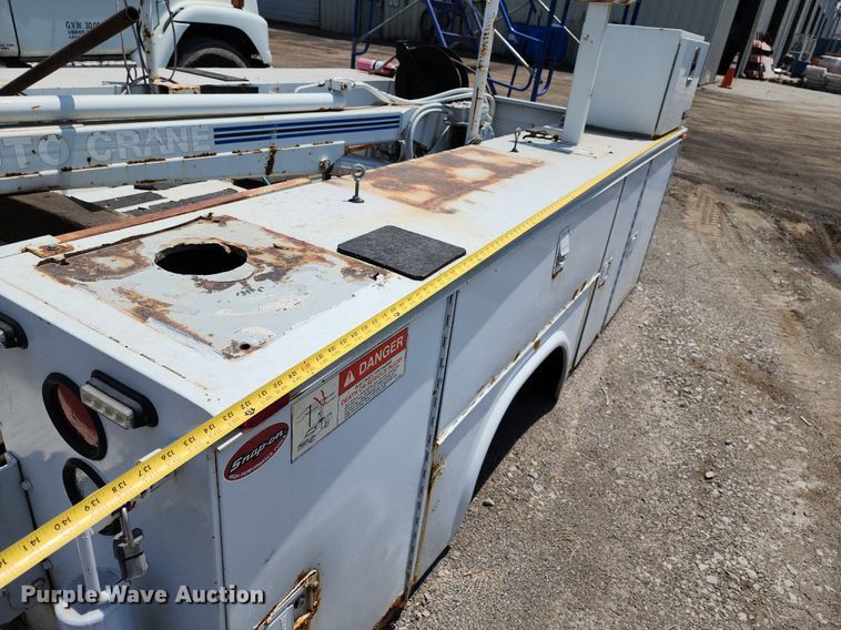 image for item LE9157 Knapheide 6132D54J  utility bed