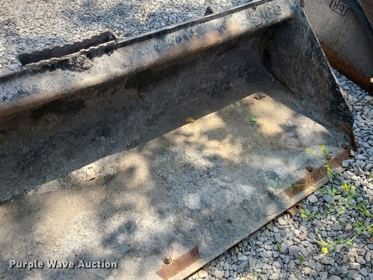 image for item LE9162 80"W skid steer bucket