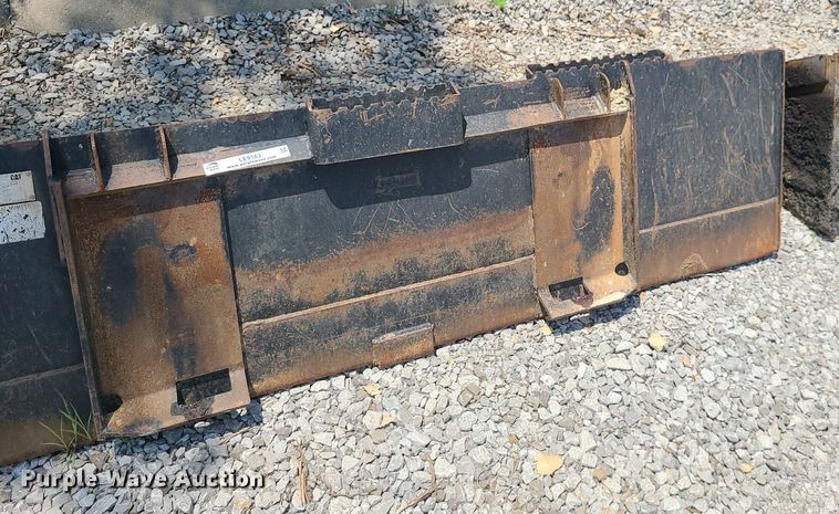 image for item LE9163 86"W skid steer bucket