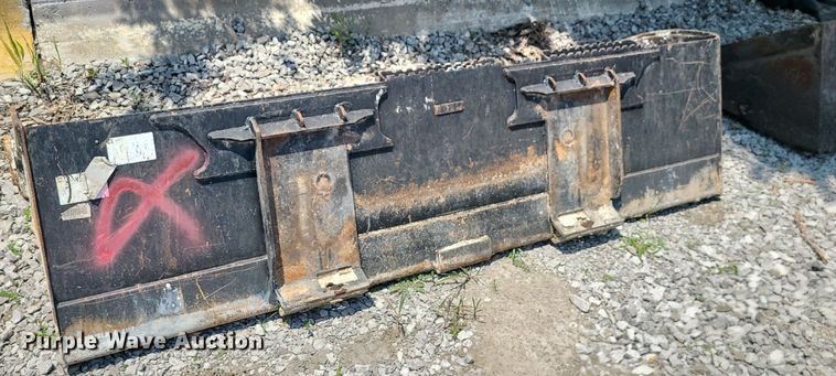 image for item LE9167 86"W skid steer bucket