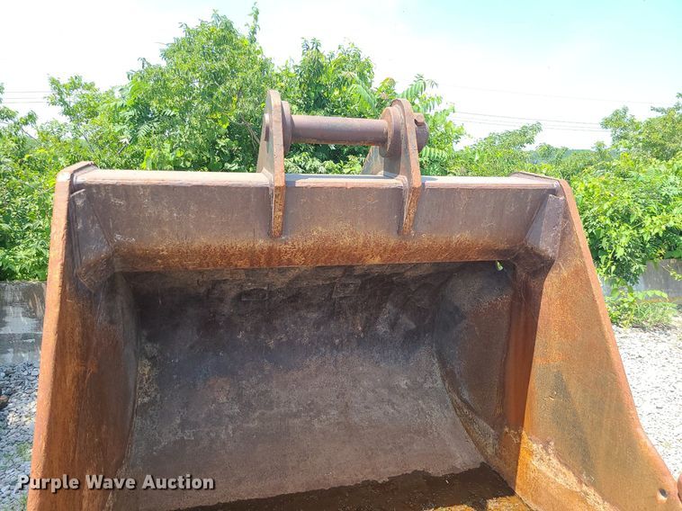 image for item LE9172 Esco  60"W excavator bucket