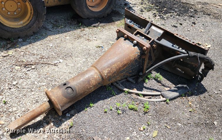 image for item LE9177 Bobcat  skid steer breaker