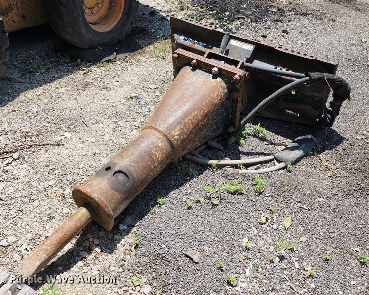 image for item LE9177 Bobcat  skid steer breaker
