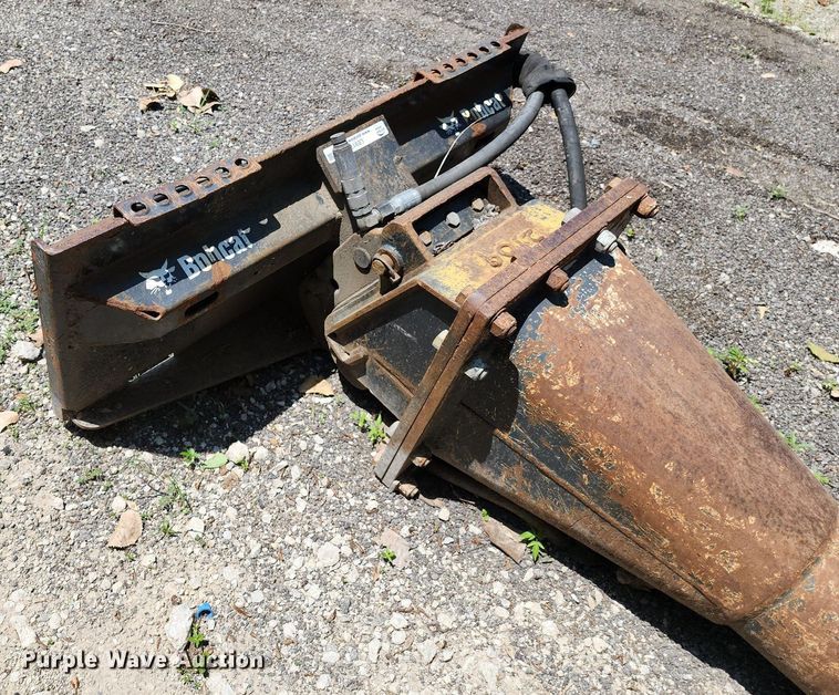 image for item LE9177 Bobcat  skid steer breaker