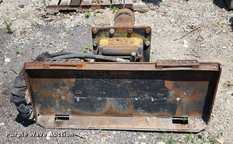 image for item LE9177 Bobcat  skid steer breaker