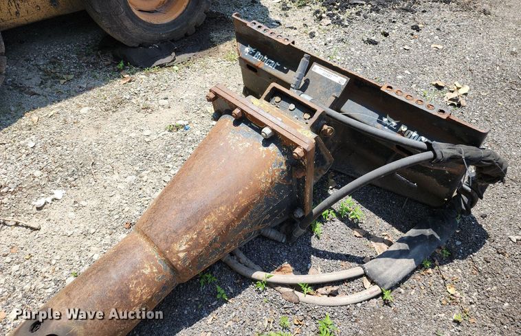 image for item LE9177 Bobcat  skid steer breaker