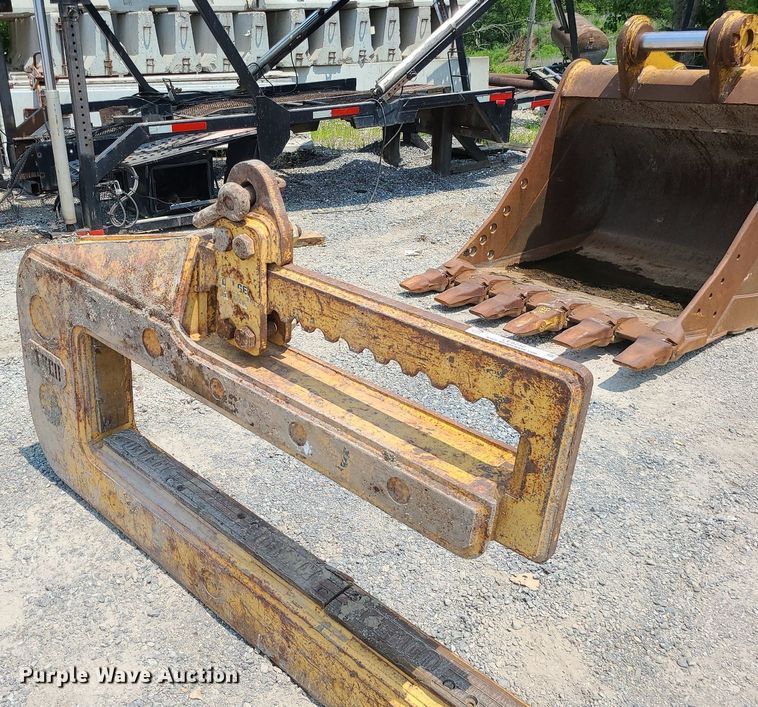 image for item LE9242 Kenco  c-hook pipe lifter