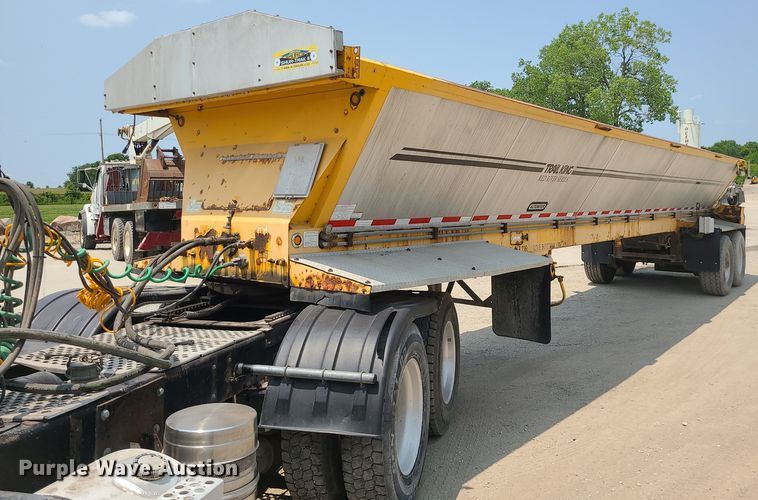 image for item LE9243 2008 Trail King Olb 236  live bottom trailer