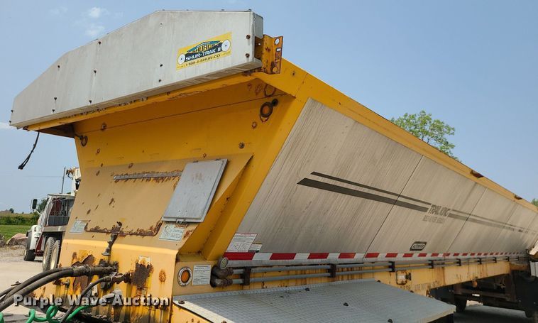 image for item LE9243 2008 Trail King Olb 236  live bottom trailer