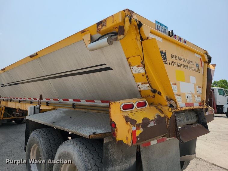 image for item LE9243 2008 Trail King Olb 236  live bottom trailer