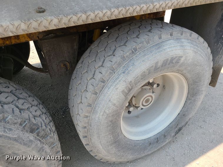 image for item LE9243 2008 Trail King Olb 236  live bottom trailer