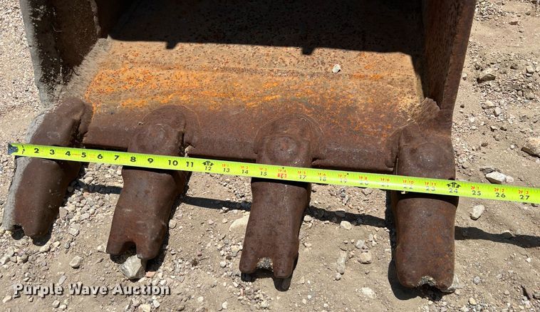 image for item LF9281 Esco  24" W bucket