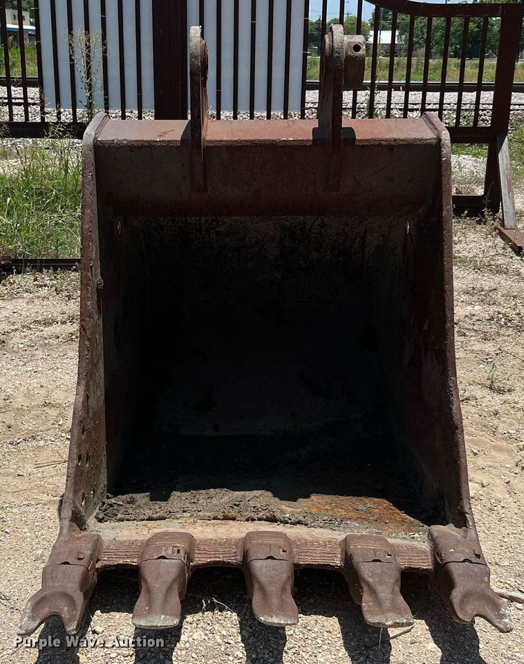 image for item LF9282 Esco  48" W bucket