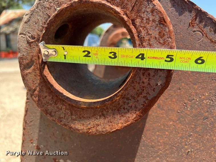 image for item LF9282 Esco  48" W bucket