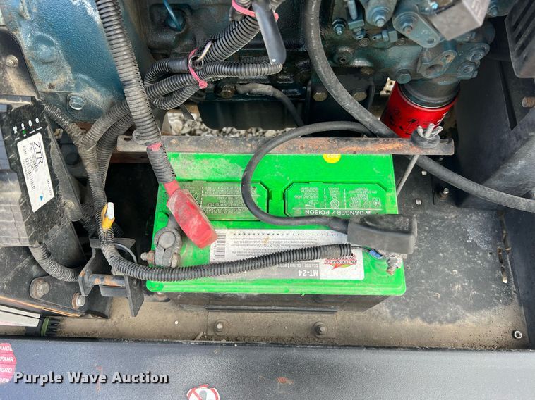 image for item LF9286 2017 Generac Magnum  light plant