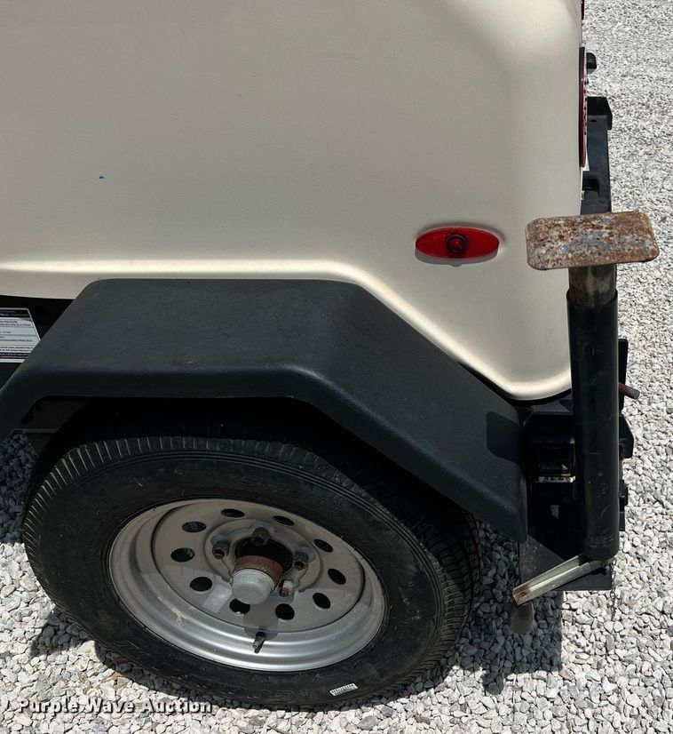 image for item LF9287 2017 Terex Genie RL4  light plant