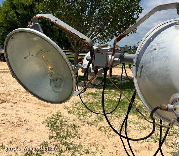 image for item LF9288 2017 Allmand Night-Lite Pro II  light plant