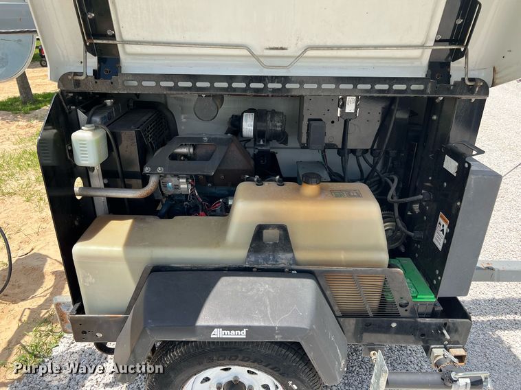 image for item LF9288 2017 Allmand Night-Lite Pro II  light plant