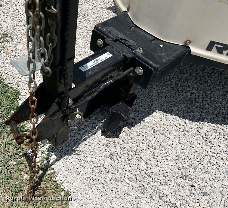 image for item LF9289 2017 Terex RL4  light plant