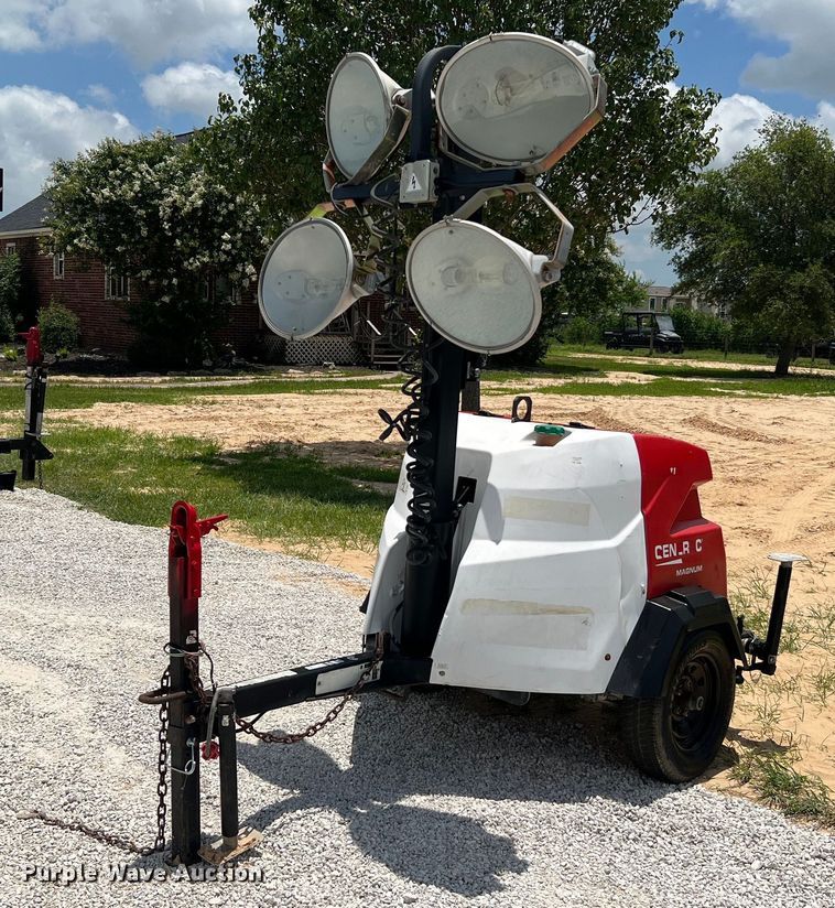 image for item LF9290 2017 Generac Magnum  light plant