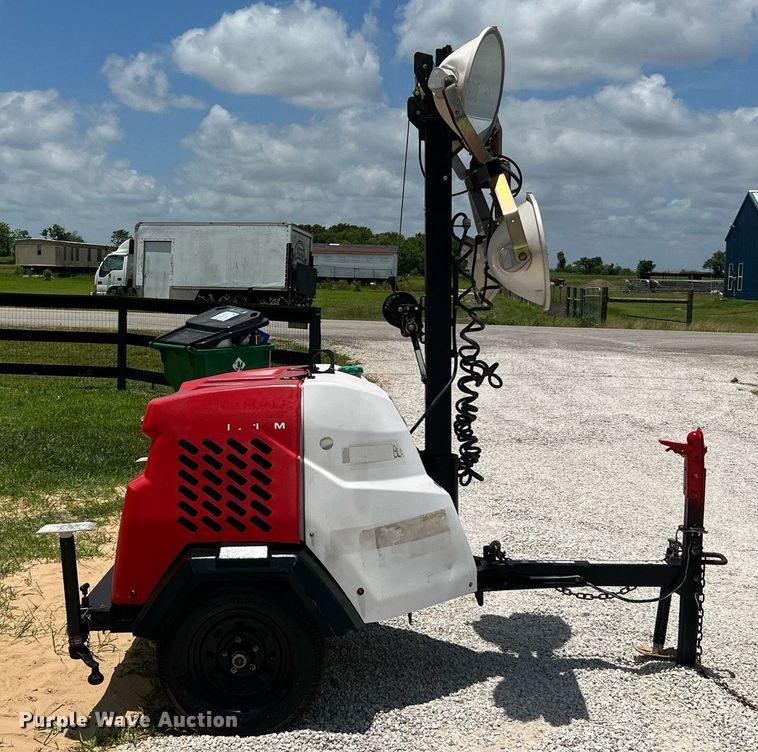 image for item LF9290 2017 Generac Magnum  light plant