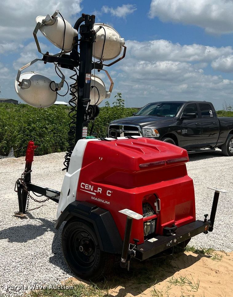 image for item LF9290 2017 Generac Magnum  light plant